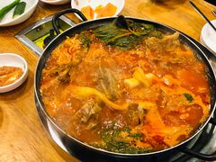 -喇喇排骨火锅·传统韩式脊骨汤(望京西园总店)