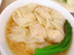 -香港百合居(LCM置汇旭辉广场店)