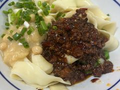 豌豆杂酱面-宝哥杂酱万州面(镋钯街37号院店)