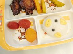 -绿茶餐厅(成都大悦城店)