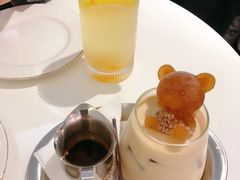-露露家咖啡店