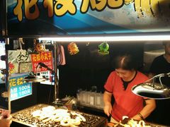 -六合夜市