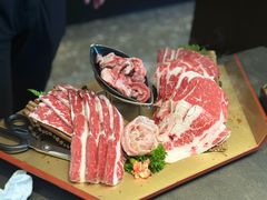 -铭牛烧肉·和牛海鲜自助(高新月牙湖店)