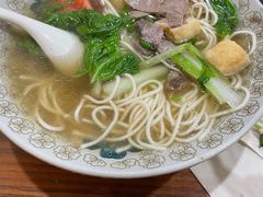 -牛小隆牛肉面馆(四牌楼店)