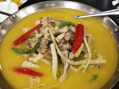 -河畔春天时尚餐厅