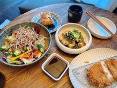 蔬菜沙拉-山杏yama-katsu·吉列炸物