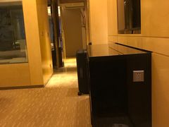 -上海宝华万豪酒店