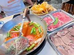 -王奋斗贵州酸汤牛肉火锅