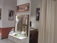 -海马体照相馆(万菱汇店)
