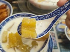 -广信牛奶甜品世家(台东店)