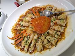 -醉辉皇上海之巅(上海中心大厦店)