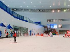 -哈尔滨热雪奇迹