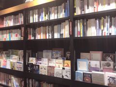 -西西弗书店&矢量咖啡(凯德晶萃广场店)