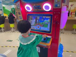 -莫莉幻想儿童乐园(武汉经开永旺店)