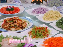 -范饭椰林川湘味海鲜·椰子鸡(三亚湾椰梦长廊店)