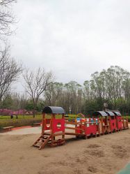 -酷酷兔少儿拓展天地