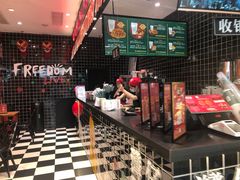 -宝龙城(杭州滨江店)