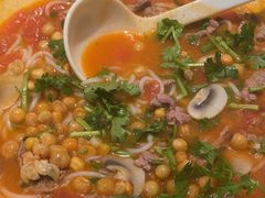 -粉小主·贵州酸汤牛肉粉(南京仙林金鹰店)