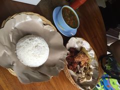 -Warung Babi Guling Ibu Oka 3