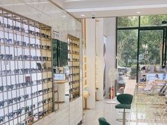 -世纪大明眼镜·蔡司战略授权店(汉街店)
