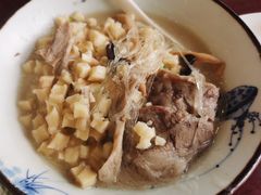 优质羊肉泡馍-同胜祥清真新豫菜(杜岭街店)