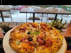 -必胜客(上海华谊新所店)