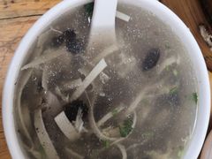 -金源汤包(育新东路店)