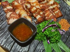 -觅山云南菜(泊富ICITY店)