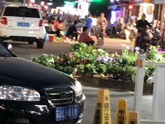 -土灶台东北大块肉烧烤(风景城邦店)