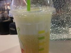 -每日新鲜水果吧(南京东路店)
