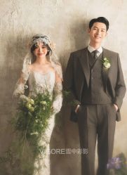 -雪中彩影婚纱摄影·微光艺术中心