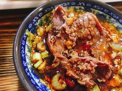 -吕记潮汕牛肉火锅(海宁海昌南路店)