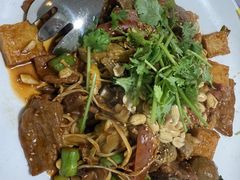 -拿渡·水煮鱼麻辣香锅(王府井奥莱·香江小镇店)