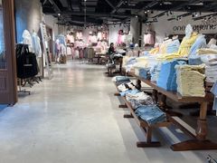 -ONE MOMENT(北京朝外店)