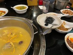 -丫丫汤膳打边炉(宏府408坊店)