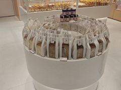 -好利来(南京路一店)