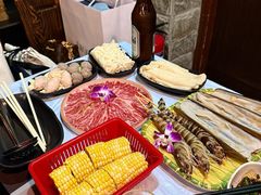 -鲜入围煮花胶鸡海鲜火锅