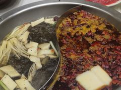 -沸炉重庆老火锅(军事博物馆店)