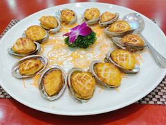 -龙悦湾酒家·八阵鱼生·渔人码头店