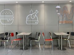 大堂-华莱士·全鸡汉堡(渔港店)