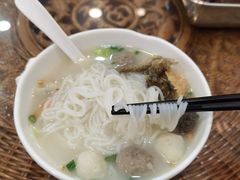 -正宗潮州鱼蛋粉(长寿西路店)
