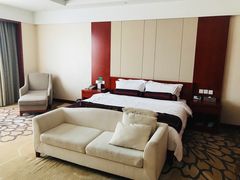 -兴芮温泉度假区