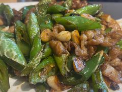 -兔行天下-鸿鹤鲜锅兔(中海国际店)