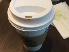 -星巴克(上海虹桥新天地二店)