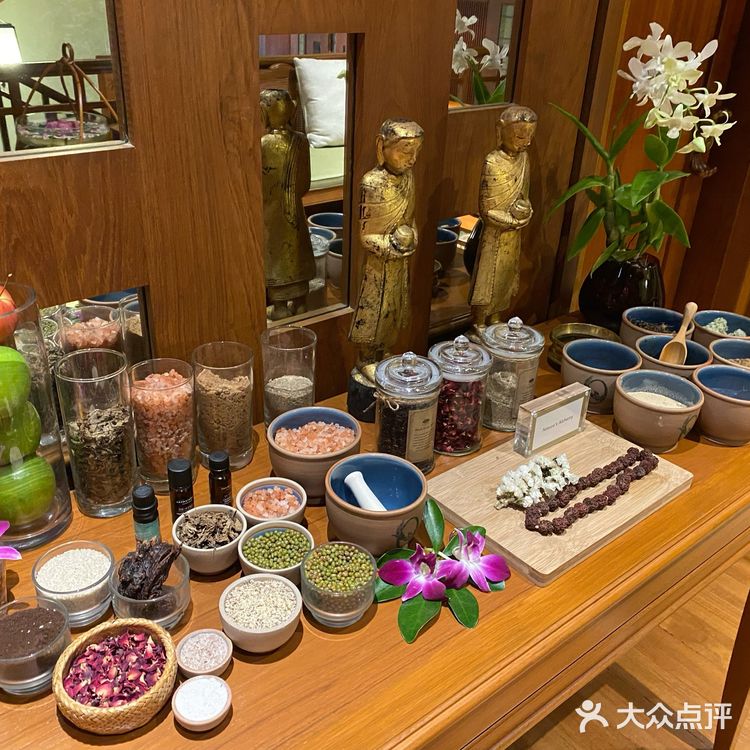 定义亚洲按摩标准的SPA，但不要晚上8：30后去