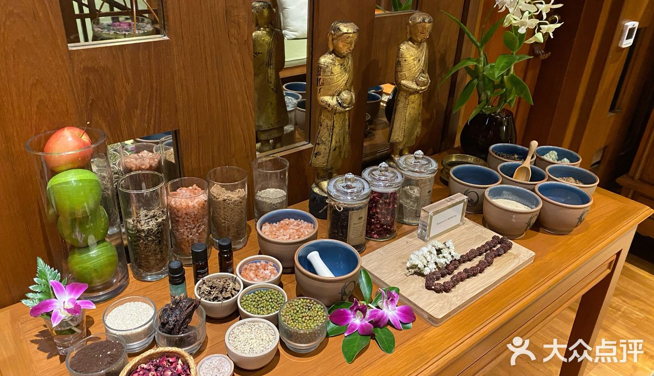 定义亚洲按摩标准的SPA，但不要晚上8：30后去