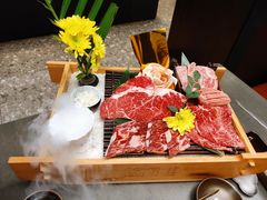 -铭牛烧肉·和牛海鲜自助(高新月牙湖店)