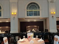 -王府井酒店(金桥港湾店)