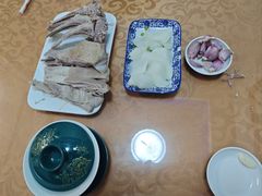 -尕西木老春台东乡手抓美食