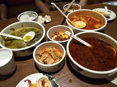 -渝是乎酸菜鱼(龙旗购物中心店)